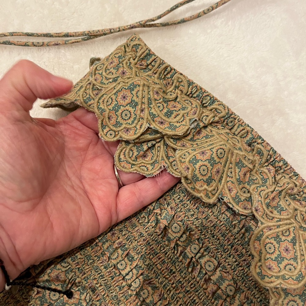 Anthropologie halter top. - Picture 4 of 16